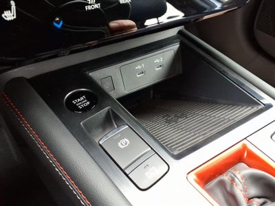 2027 Nissan Kicks SR