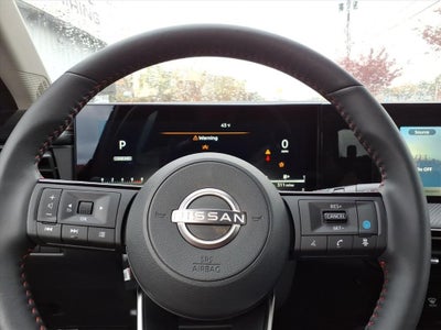 2025 Nissan Kicks SR