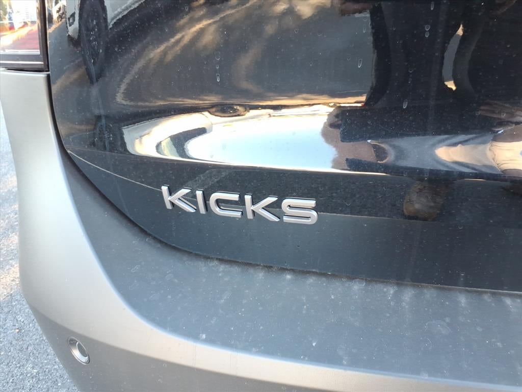 2027 Nissan Kicks SR