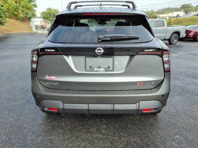 2025 Nissan Kicks SR
