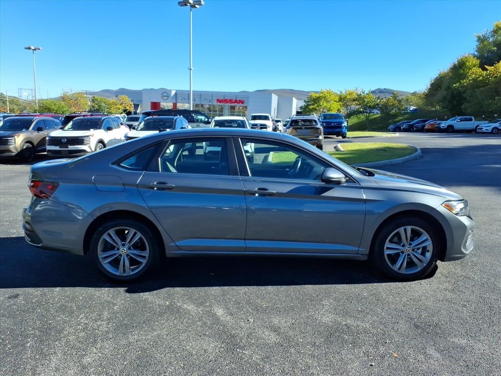 2024 Volkswagen Jetta SE