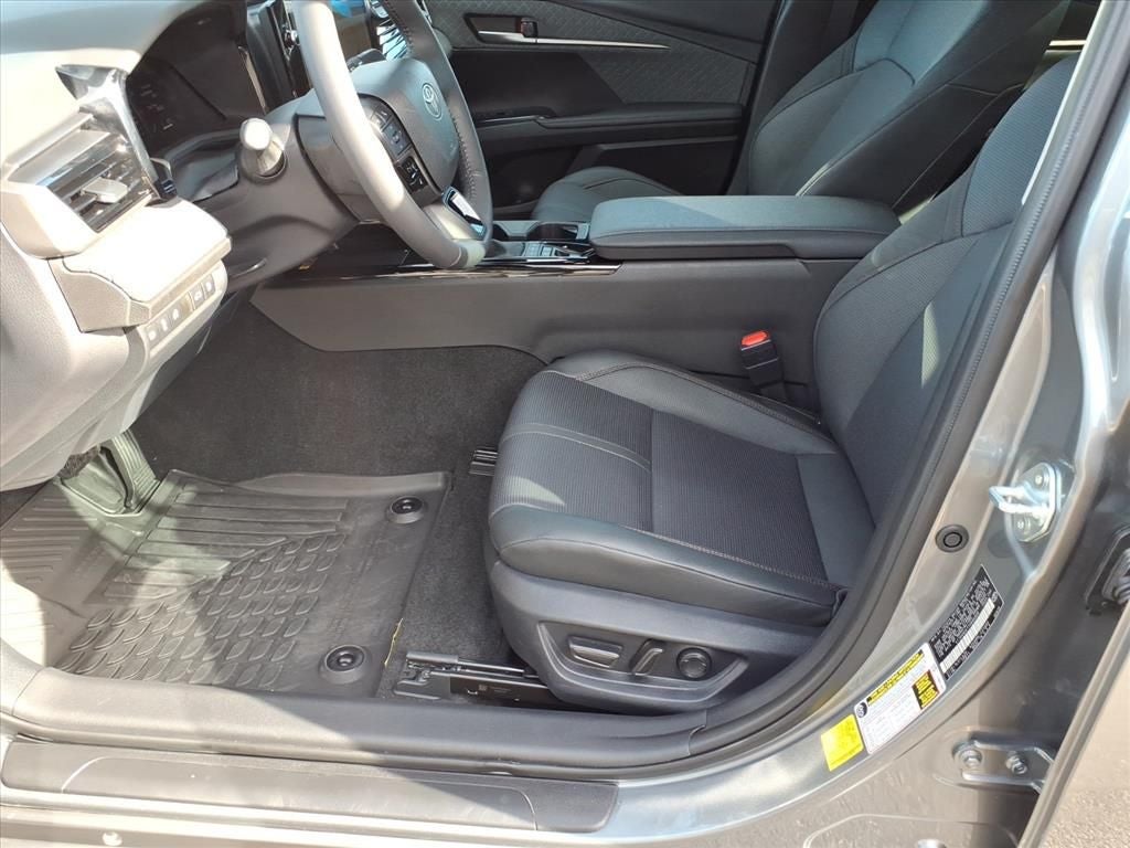 2026 Toyota Camry Hybrid XLE