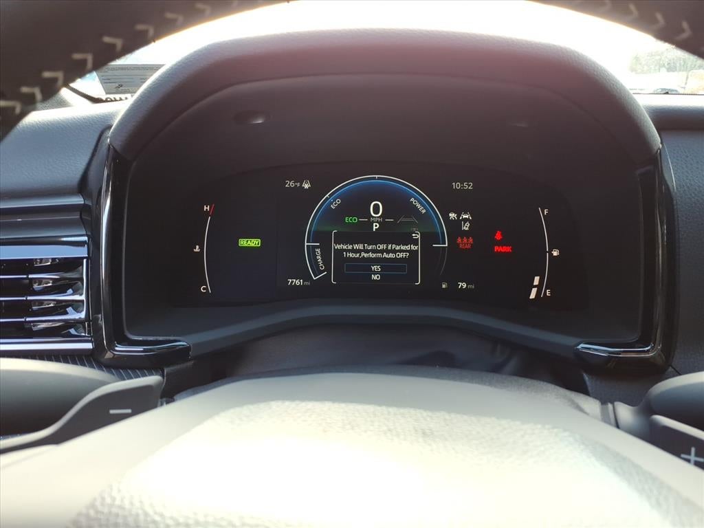 2025 Toyota Camry Hybrid SE