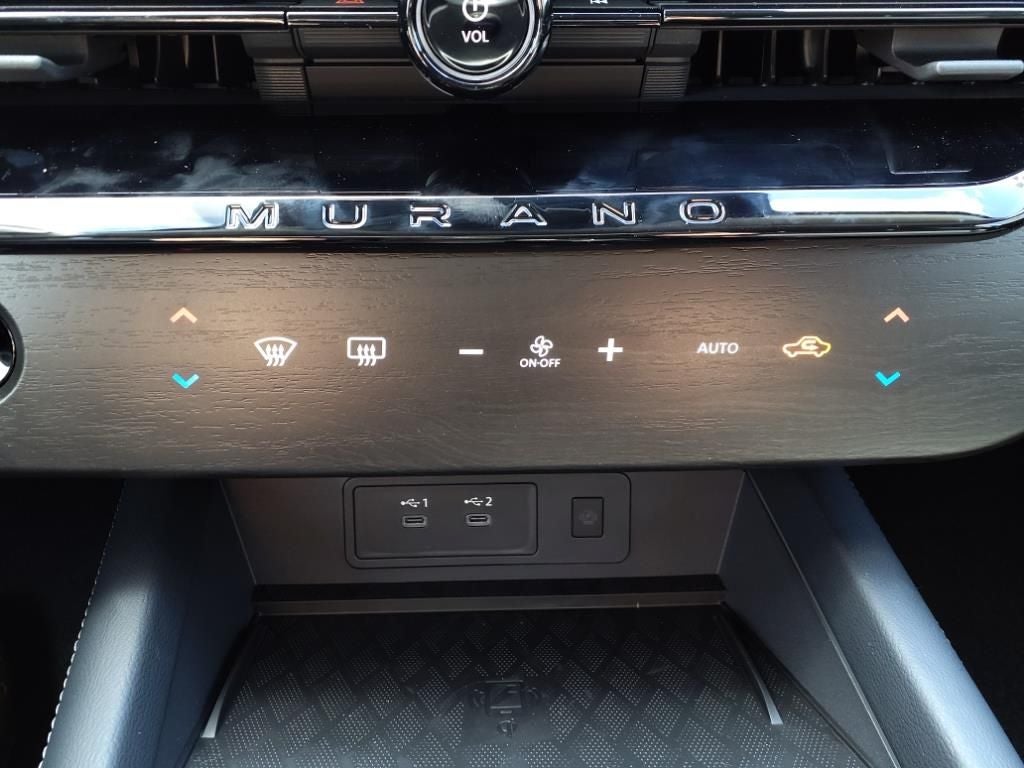 2025 Nissan Murano SV