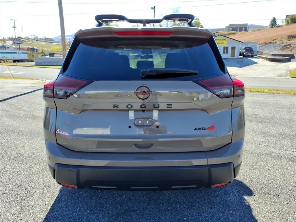 2026 Nissan Rogue Rock Creek®