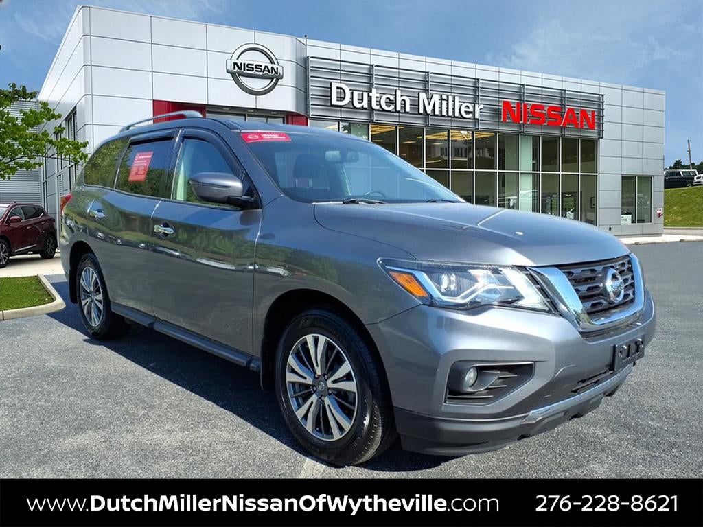 2020 Nissan Pathfinder SV