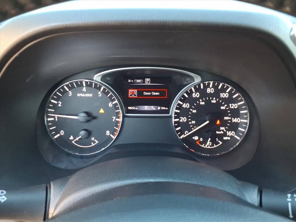 2019 Nissan Pathfinder SV