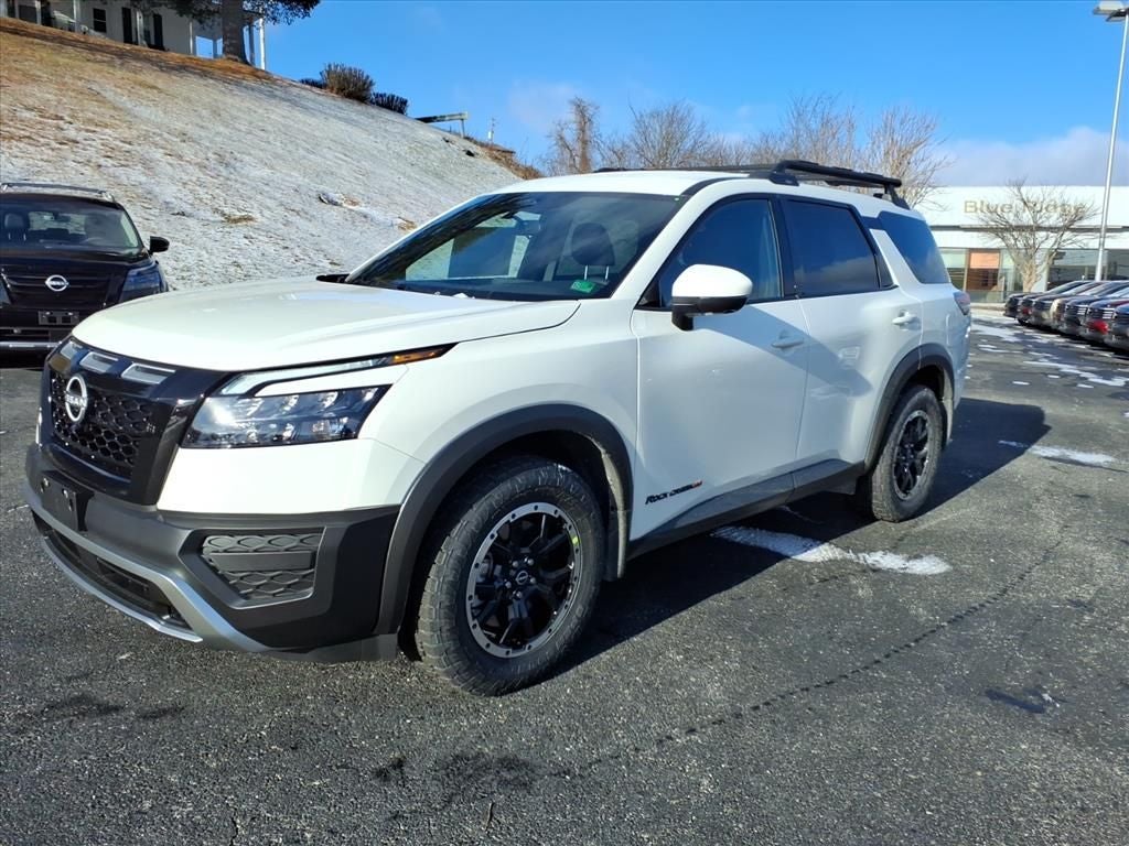 2025 Nissan Pathfinder Rock Creek®