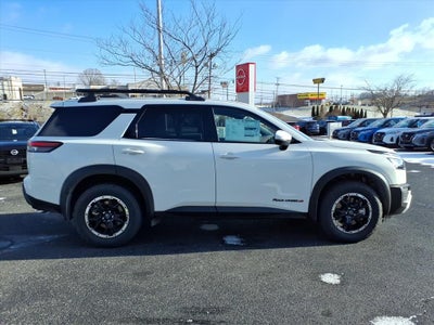 2025 Nissan Pathfinder Rock Creek®