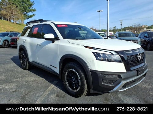 2025 Nissan Pathfinder Rock Creek®
