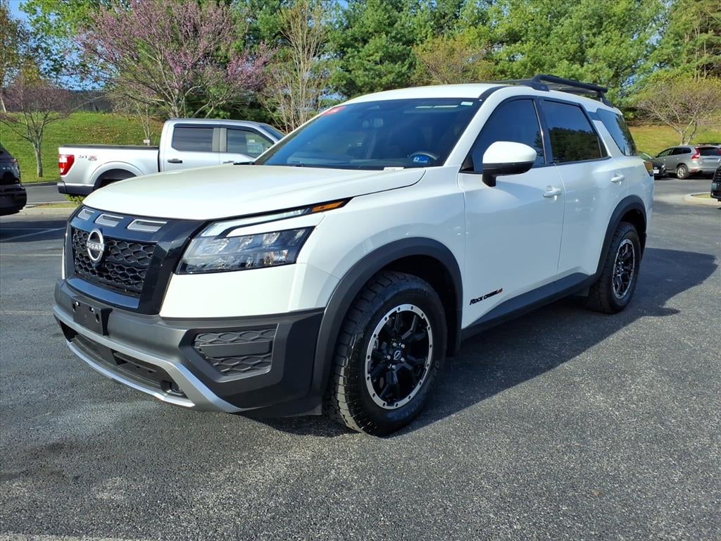 2025 Nissan Pathfinder Rock Creek®