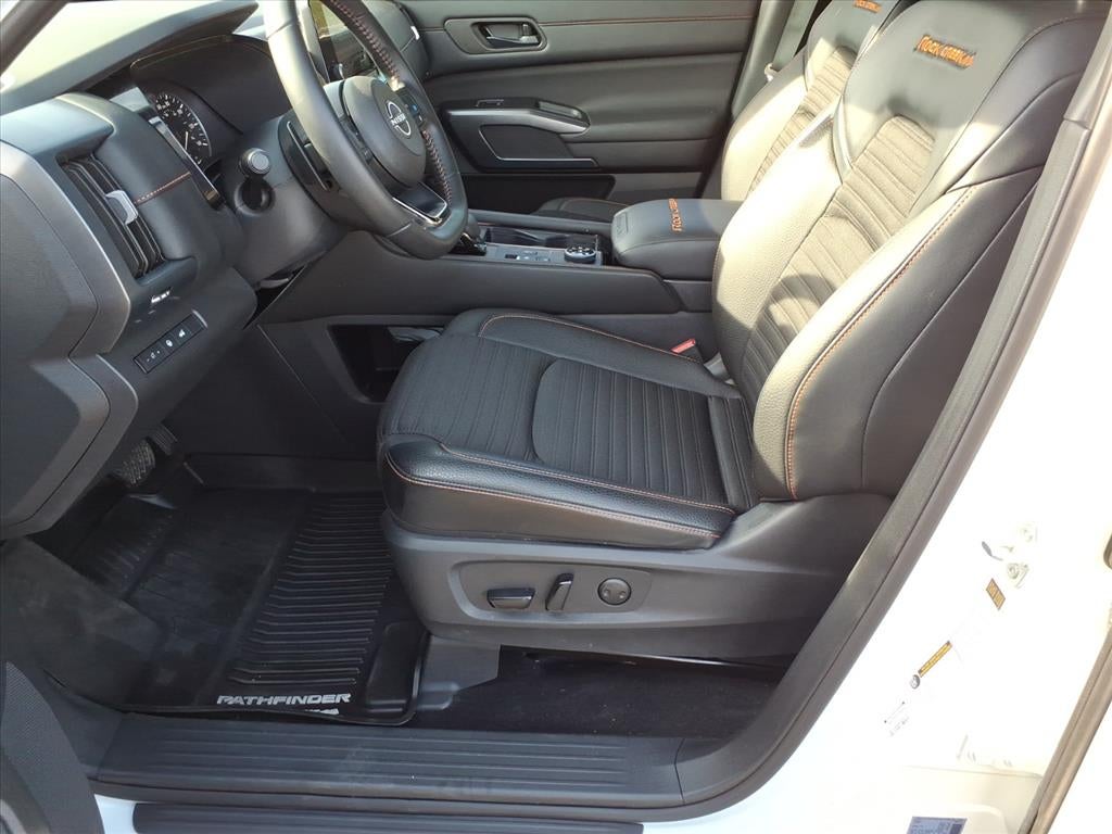 2025 Nissan Pathfinder Rock Creek®