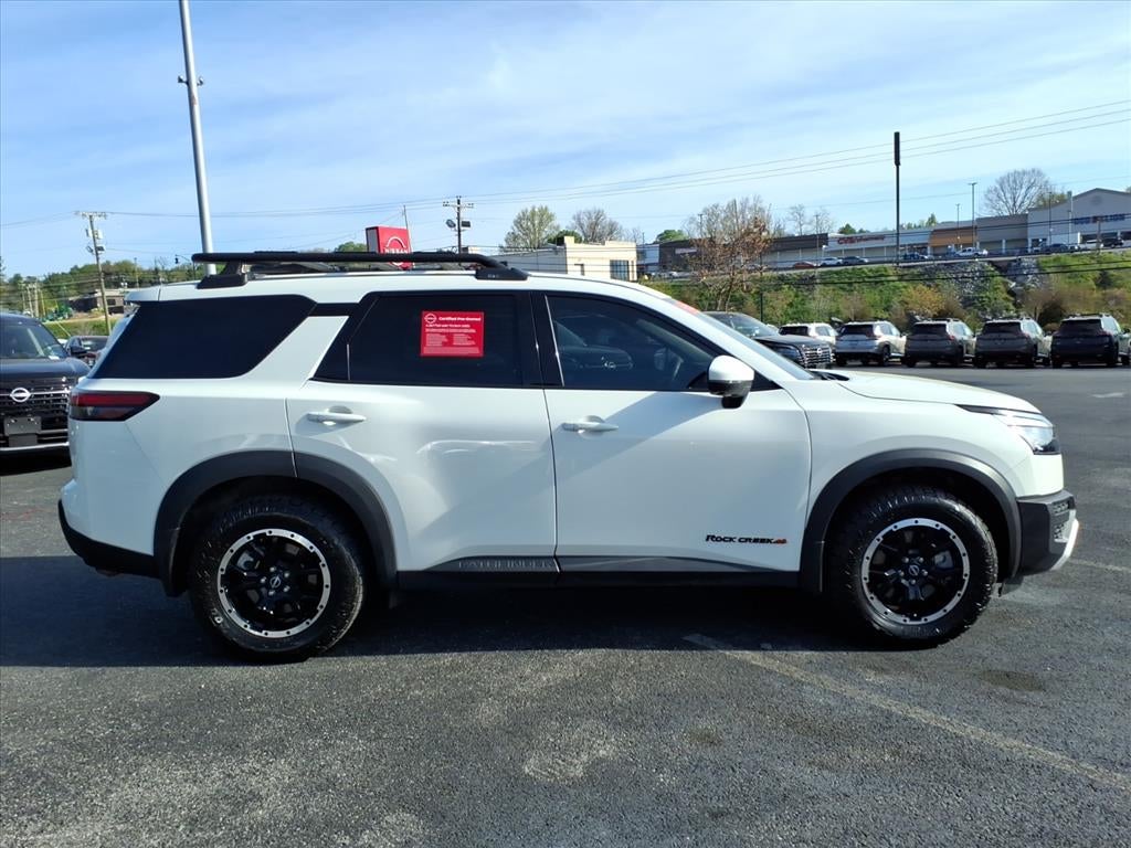 2025 Nissan Pathfinder Rock Creek®