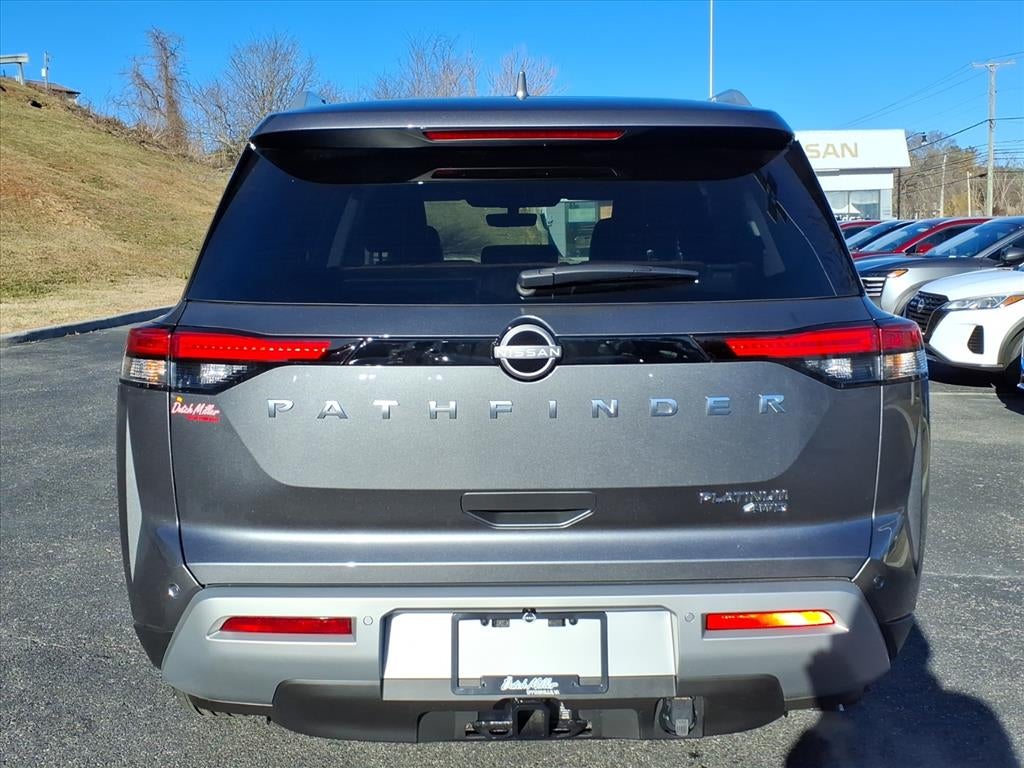 2025 Nissan Pathfinder Platinum