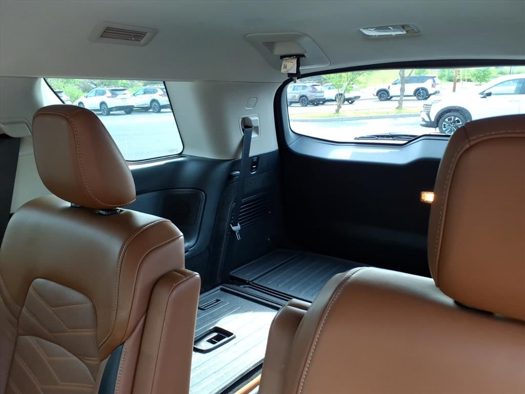 2022 Nissan Pathfinder Platinum