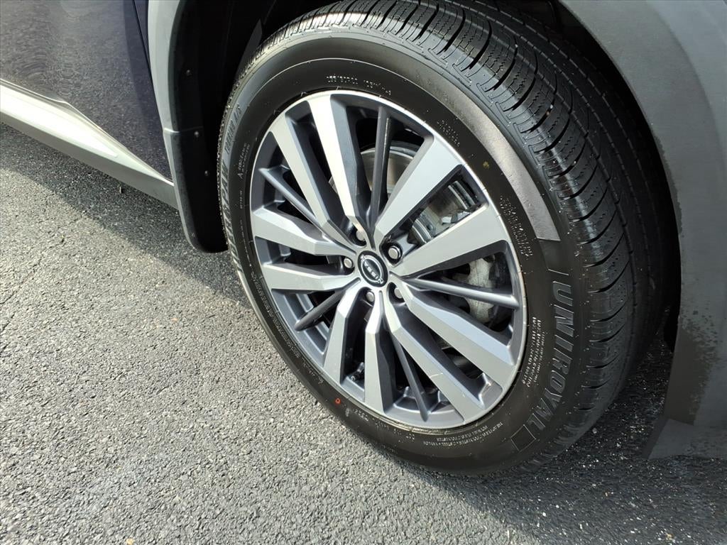 2022 Nissan Pathfinder Platinum