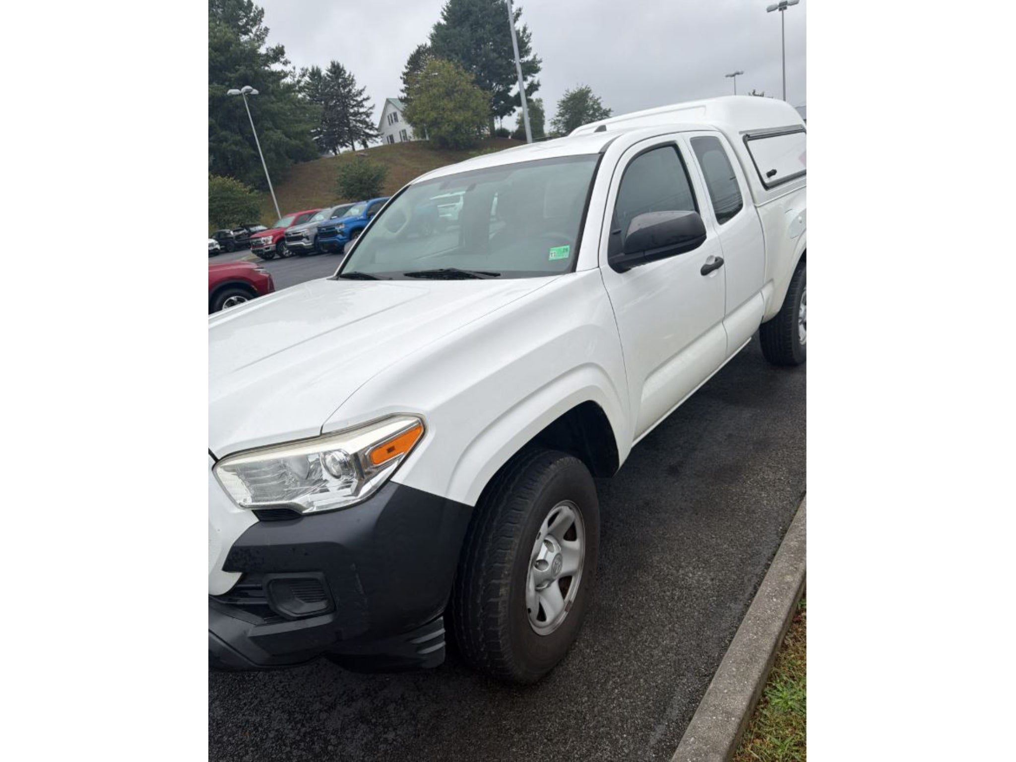 2016 Toyota Tacoma SR