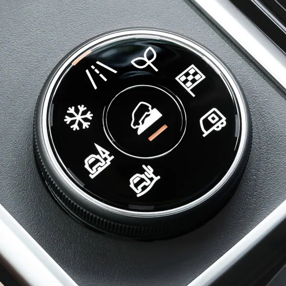 2026 Nissan Pathfinder | Dutch Miller of Wytheville in Wytheville, VA